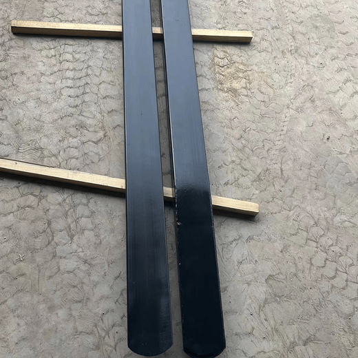 XMSJ定制成型叉车加长套叉腿防护套货叉加长铁臂耐磨耐用叉车配件属具 一体型适用335吨内径13555长22