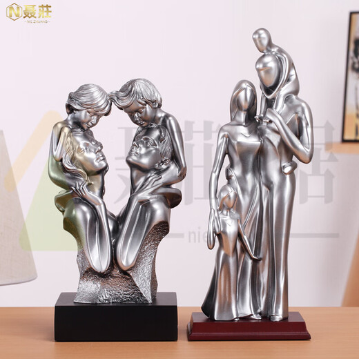 Familie von vier Ornamenten für Familie von drei schwangeren Frauen Geburtstagsgeschenke für Frau und Ehemann Neugeborene Souvenir Hochzeitstag Lehrer Tag Lehrer Praktische Lehrerin 15935 Silber + Schriftzug