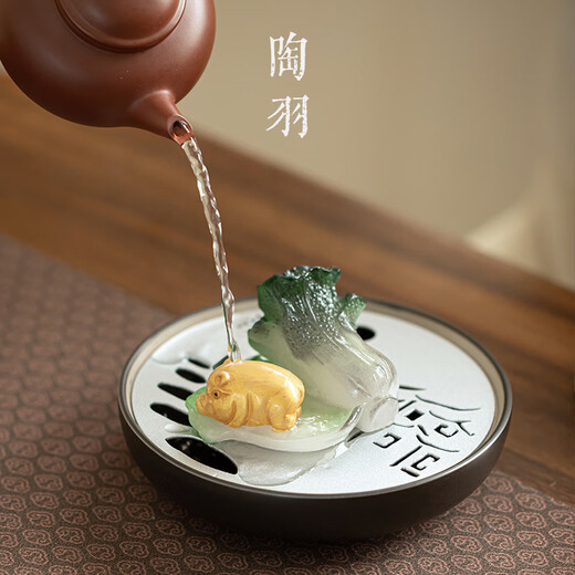 Tao Yu color-changing cabbage tea pet ornaments home tea table tea table decorations tea art small tea play kung fu tea set accessories Lucky pig fortune-changing tea pet