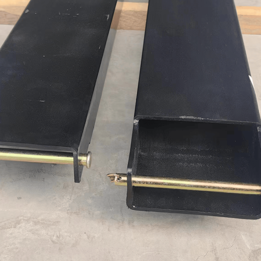XMSJ定制成型叉车加长套叉腿防护套货叉加长铁臂耐磨耐用叉车配件属具 一体型适用335吨内径13555长22