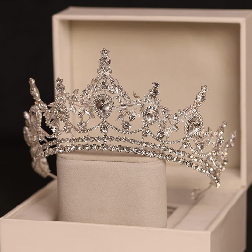 Chenru Birthday Crown Adult 18-year-old Crown Gift Bridal Tiara Princess Attractive High-end Hairband Wedding Dress Three-piece Set
