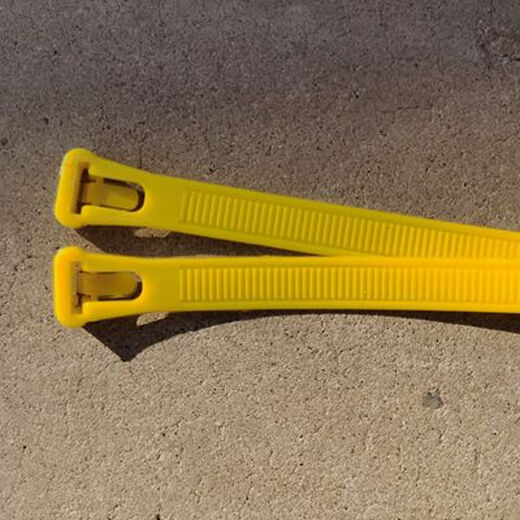 Chaoming (CHAOMING) Tuojin mark ring chicken logo plastic chicken foot ring with various numbers duck custom-made farm button label sign without words yellow 50 pieces