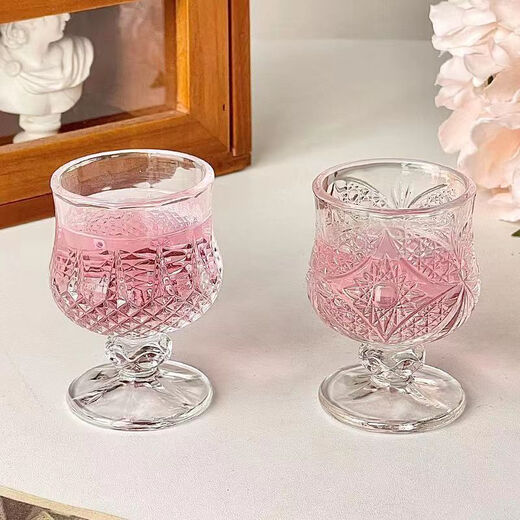 Vinoa mini ins high-foot engraved one or two small wine glasses, retro spirits glasses, 50 ml household engraved small wine glasses