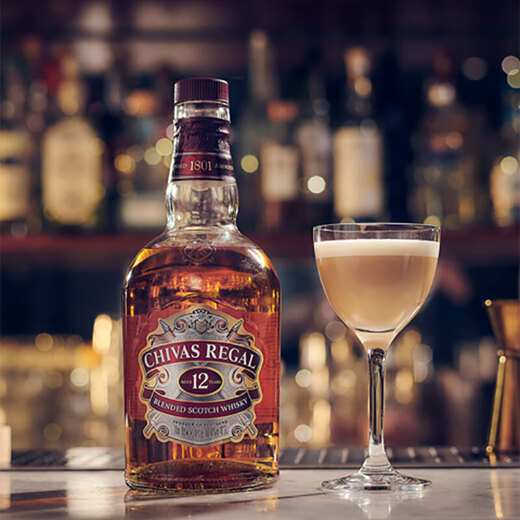 Chivas Regal 12 Years Old, Speyside, Scotland, Blended Whiskey, Wine 500ml
