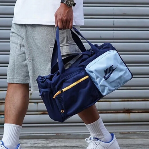 Nike (Nike) Bolsa de gimnasia Bolsa para hombres y mujeres 2025 Summer Nuevo entrenamiento de baloncesto deportivo Viaje Bag Bag Bag Bag Bag Ba6169-410/47*22*24 cm Los artículos reales en el mostrador prevalecerán