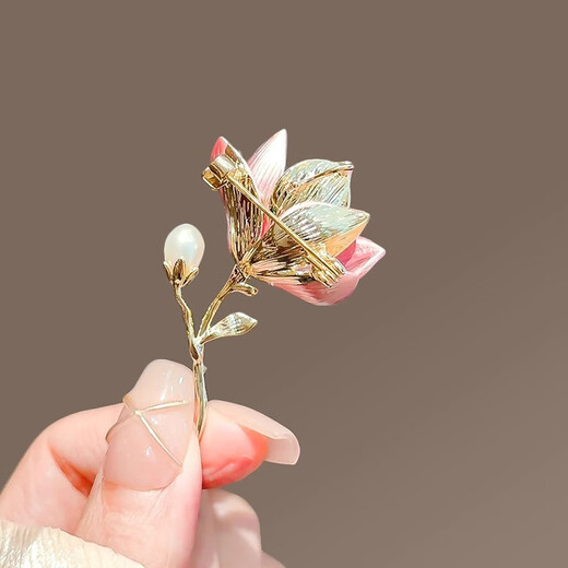 Lotus Chinese style elegant and exquisite magnolia brooch new fashion temperament flower pin retro flag Hanfu corsage with magnolia brooch