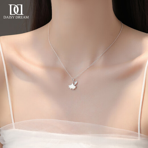 DAISY DREAMS 999 Silver Sansheng Lucky Necklace Feminine Ginkgo Leaf Pendant Clavicle Chain Chinese Valentine's Day Gift for Girlfriend and Wife 999 Silver Sansheng Apricot Necklace