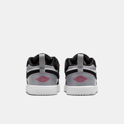 Nike Jordan Nike AJ 1 Casual Board-Schuhe für Jungen und Mädchen Klettverteidiger leicht anziehen und leichte und komfortable Kindersportschuhe IB3886-106 27 [Vorgeschlagene Fußlänge 16 cm]