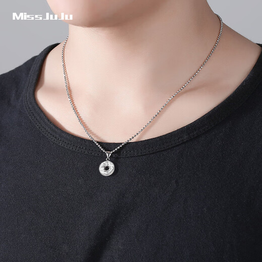 Miss JuJuMiss JuJu platinum pendant for men pt950 platinum dragon and phoenix safety buckle pendant ring necklace for women, weight 2.9-3.1g + with black leather rope