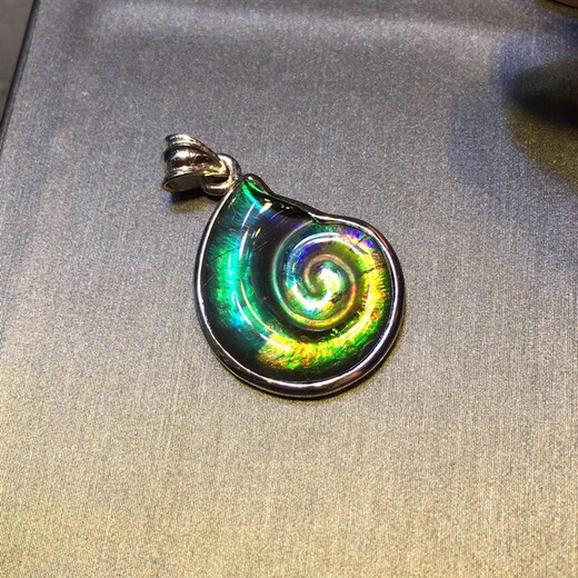 Shixi Canada's new other/other natural crystal/semi-precious stone necklace ammolite pendant