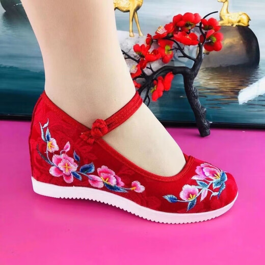 樱妆老北京布鞋绣花鞋广场舞鞋内增高女鞋透气妈鞋夏季汉服高跟 米白色 35