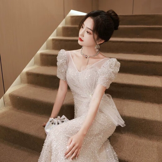 现宝莲鱼尾晚礼服裙女感亮片轻奢小众生日婚纱法式主持宴会气质 米灰色 XXXL