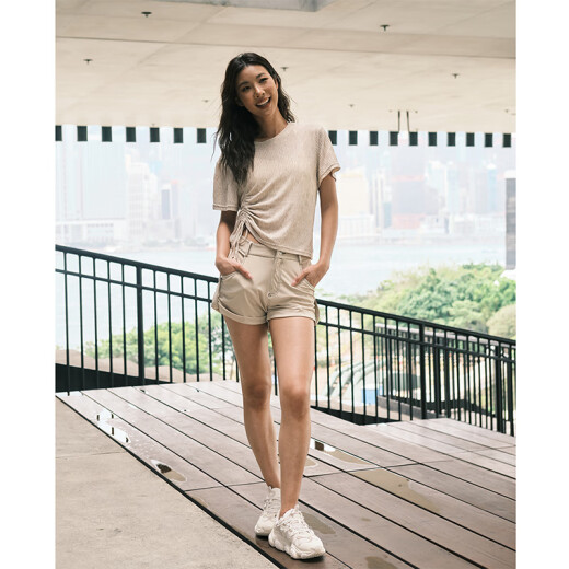 La Nikar Yoga Suit Women's Summer Fin Thin Breathable Loose Front Front Mid-ferme T-shirt à manches à manches