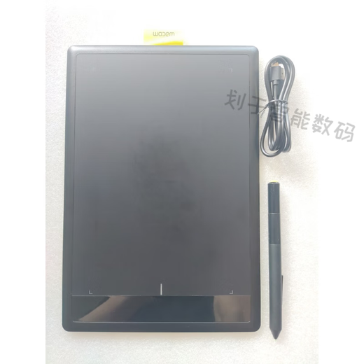 WACOM二手95新 ctl671数位板手绘板osu全套:板+笔+数据线+5笔芯 全套+防护膜+收纳包