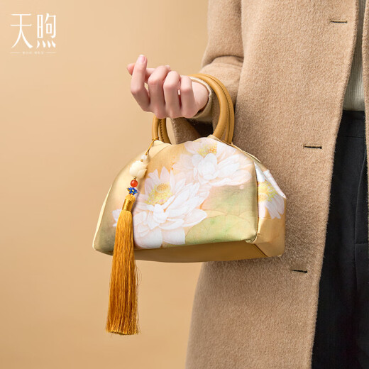 PmSix母亲节礼物送妈妈实用女包非遗蚕丝新中式国风旗袍手提单肩女包