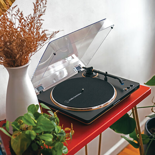 Audio-Technica AT-LP70X vinyl record player, fully automatic belt drive, dual speed record player, retro phonograph, record player, professional audio LP70XBT Black Silver + Yamaha WS-B1A