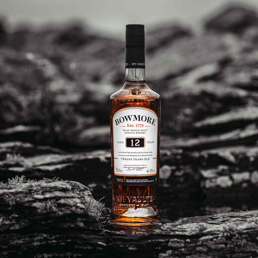 Bowmore 15/12/18 Vino extranjero Whisky de malta de malta Escocia Original Importado 12 años 700ml 1 Botella Censurada Molilla Random