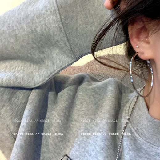 Dai Yan's super plain hoop earrings, Korean style face-shaping slimming earrings, feminine commuting, high-end and sexy plain hoops, unique earrings, hot girl plain hoops 4+5+6cm, 3 pairs