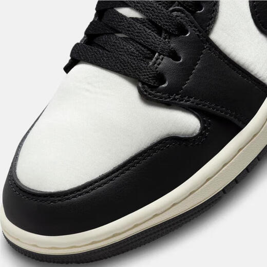 耐克（NIKE）Air Jordan 1 Low 女款黑白熊猫AJ1减震防滑低帮复古运动休闲鞋 FB9893-101 37.5