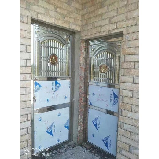 Qilicai stainless steel door, simple door, indoor door, cheap stainless steel door, rental door, toilet door, balcony door, toilet door, broken code door (our store does not come with screws and needs to bring your own screws)