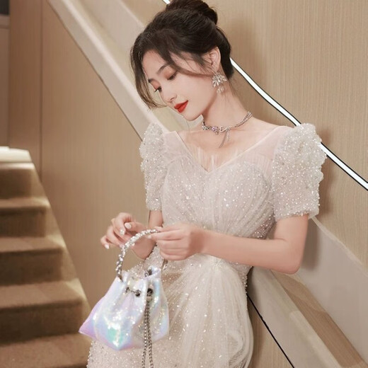 现宝莲鱼尾晚礼服裙女感亮片轻奢小众生日婚纱法式主持宴会气质 米灰色 XXXL