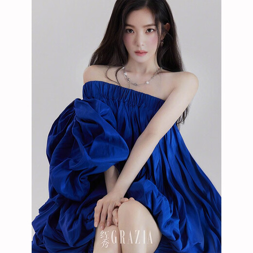 
Red Show December 2024 B No. 46, total No. 692, cover of this issue: IRENE