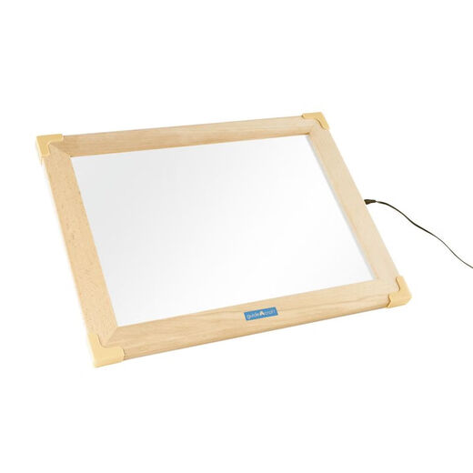 
guidecraft children's desktop LED activity tablet is suitable for 2-year-old children to explore light and color light and shadow games. LED activity tablet (G16836INT)