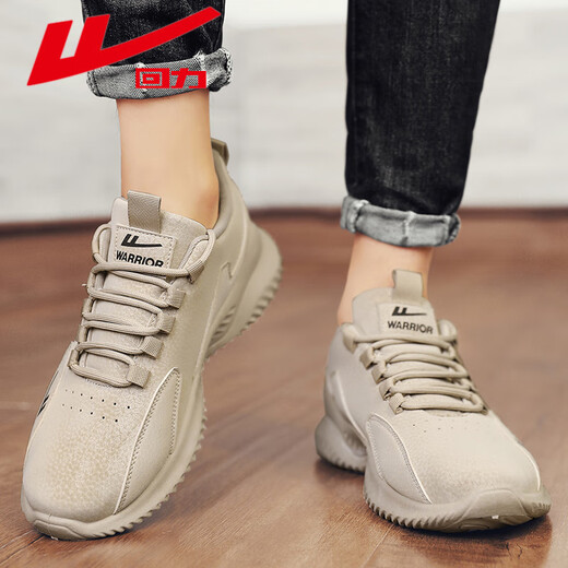 Pull back men's shoes, casual labor protection shoes, men's autumn and winter leather waterproof work shoes, wear-resistant black sports shoes