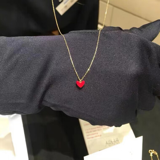 Fat Donglai's same style 18k gold red heart necklace Ai Yi Ke small 18K coral color small love heart