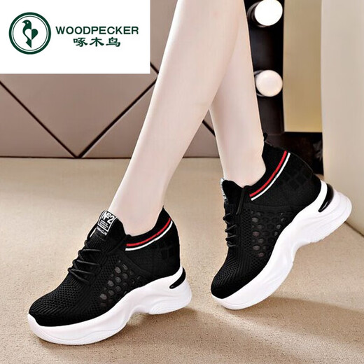 Woodpecker Inner Haut-améliorant les chaussures de sport décontractées pour les femmes en été 2025 Nouvelles chaussures décontractées polyvalentes Mesh épaisse semelle respirante chaussures blanches noires printemps et automne 702-1 39