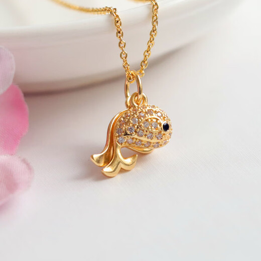 Qichangtang Freshwater Pearl Pendant Dolphin Shell Bear Necklace Clavicle Chain Jewelry Ins Internet Celebrity Jewelry Gift for Girlfriend Freshwater Pearl Dolphin Bead Pendant with Silver Chain