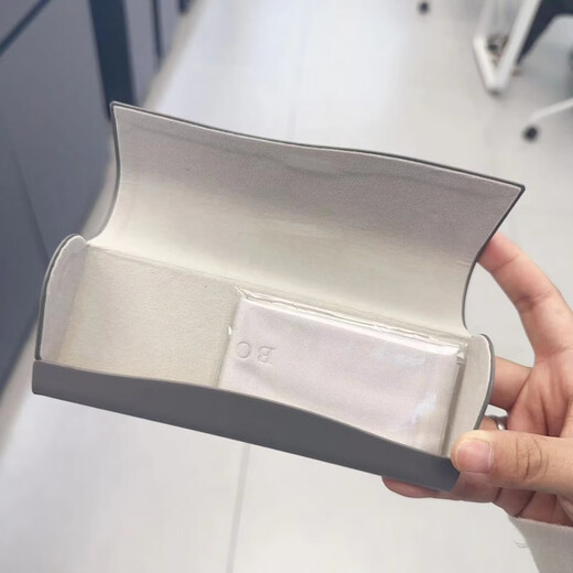 暴龙眼镜盒暴龙折叠便携式眼镜盒原装软牛皮墨镜镜简约创意复古镜 盒+眼镜布
