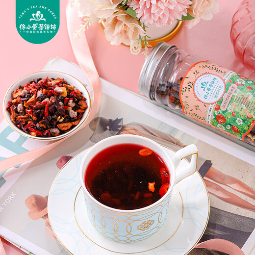 Jasmine Tong Jasmine Tong Handmade Tea Cake Shop European Style Flowered Tea Dried Fruit Rosella Flowered Tea Xiamen Gulangyu Flowered Tea Canned Tea Strawberry Flavor 1 Bottle