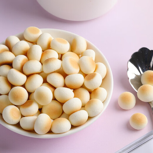 Wangwang 100 Millionen Riesengeschenkpack (mittelgroß) Snack Food Kekse Candy Neujahrsgeschenktasche 1049G (mit mittelgroßem Geschenkpaket)