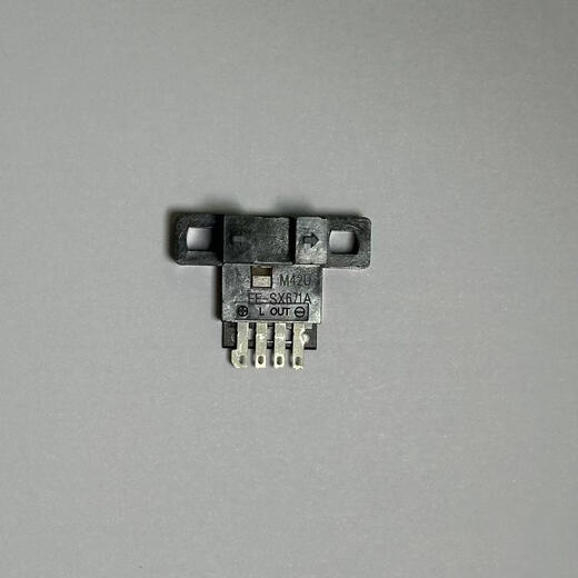 OMRON MIKRO-FOTOELektrikum Sensor EE-SX671A Photoelektrischer Schalter Original Omron