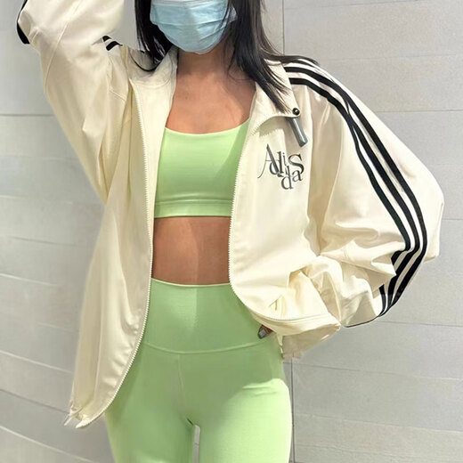 阿迪达斯 （adidas）外套女装春秋季新款健身训练运动服立领防风休闲夹克 ji9768 均码 m