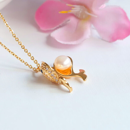 Qichangtang Freshwater Pearl Pendant Dolphin Shell Bear Necklace Clavicle Chain Jewelry Ins Internet Celebrity Jewelry Gift for Girlfriend Freshwater Pearl Dolphin Bead Pendant with Silver Chain
