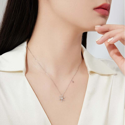 Chow Tai Fook Pt G/W Serie Romantische Schneeflocke Pt950 Platinum Diamant Halskette CP1278 Geburtstagsgeschenk 40 cm