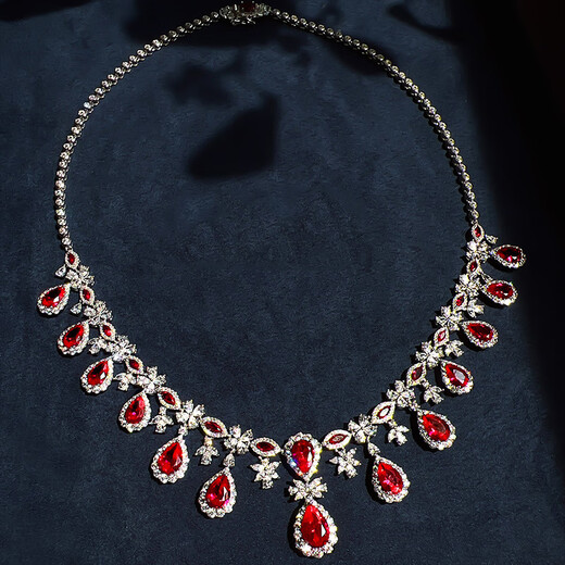 Muqian high luxury heavy industry French pigeon blood ruby necklace women's luxury diamond-encrusted high-end luxury red diamond necklace long necklace red diamond necklace about 40+5cm