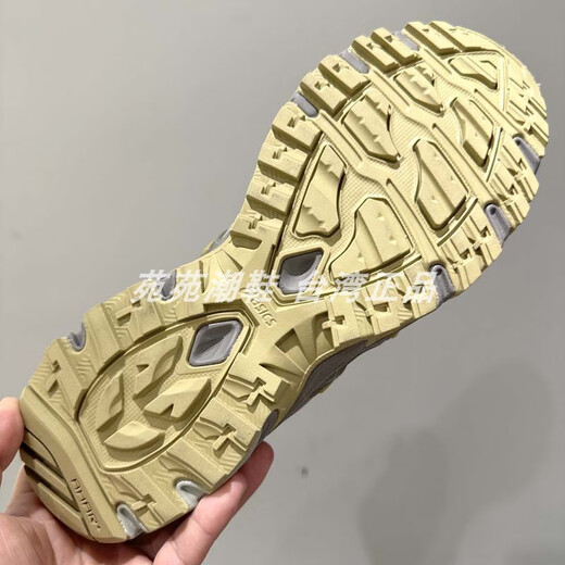 ASICS (ASICS) Открытые кроссовки для кросс-страна Sonoma 15-50 повседневных кроссовки для мужчин и женщин 1203A488-301 Хаки 1203A488-301 37