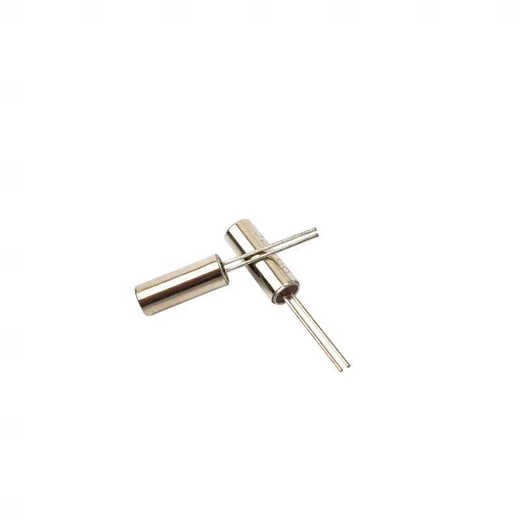 New passive crystal oscillator 32768HZ clock 32.768K crystal oscillator 3*8mm cylindrical 2-pin straight plug