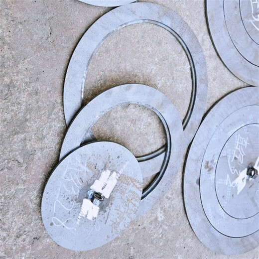 Taslon stove ring, firewood stove ring, wood stove gasket, manganese steel heating stove accessories, stove cover, stove plate, stove, indoor household pot, manganese steel 5 mm thick, diameter 23, one circle and one cover