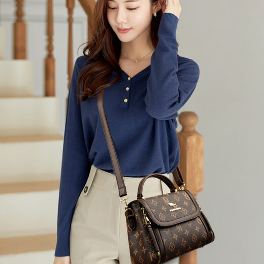 Snow Love Kangaroo high-end brand genuine leather women's crossbody bag 2025 new high-end shoulder bag small bag gift for mother and mother brown with brown gift box + gift bag + hand bag card bag