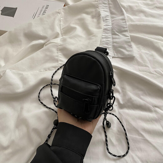 Craftsmanship chooses mini halter neck coin wallet card bag headphone bag hip hop personality small shoulder bag key crossbody bag men trendy small bag black
