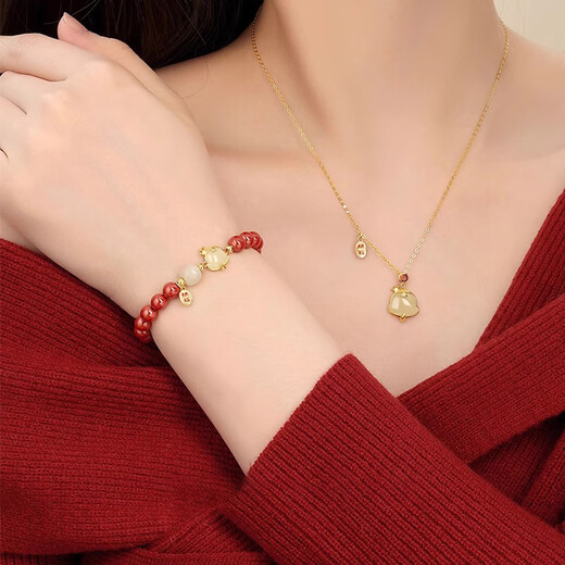 Yidaiers Fuling Snake Cinnabar Armband des Jahres der Nation Hetian Jade Rote Achate Schlangenjahr