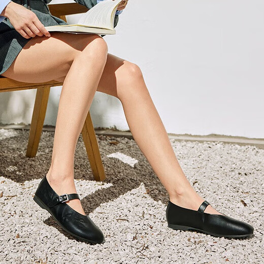Bata Mary Jane Sheepskin Buch Frauen 2025 Spring Retro Gabing Muster Schafkinne weiche Einzelschuhe Auo01aq5 Black 38