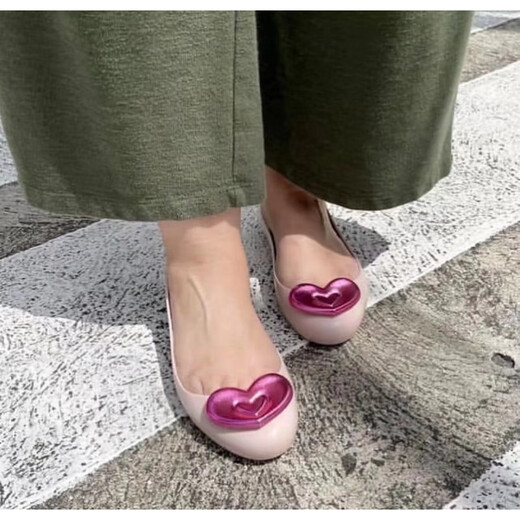 Melissa2024 new love round toe casual shallow mouth women's single shoes jelly shoes flat sandals black size 38