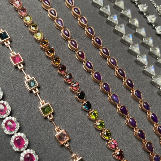 Fat Donglai's same style emerald bracelet, natural colored gemstone tourmaline, tanzanite, translucent blue moon, peridot sugar cube full circle bracelet