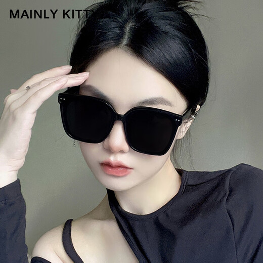 MAINLYKITTY polarized sunglasses for women with UV proof and strong light driving sunglasses for women with cycling sunglasses 2025 new model [Black frame black film]-gift box package