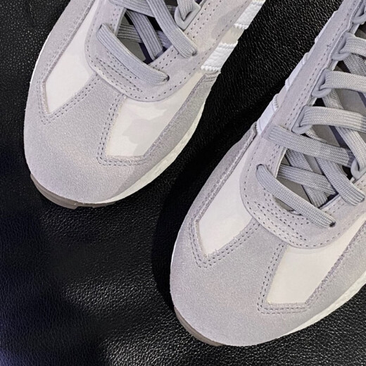 Adidas Rrode Shouse Женская обувь мужская обувь 2025 Новая весенняя ретропия E5 Boost Displing Contiekers Casual Shoes gy9922 36